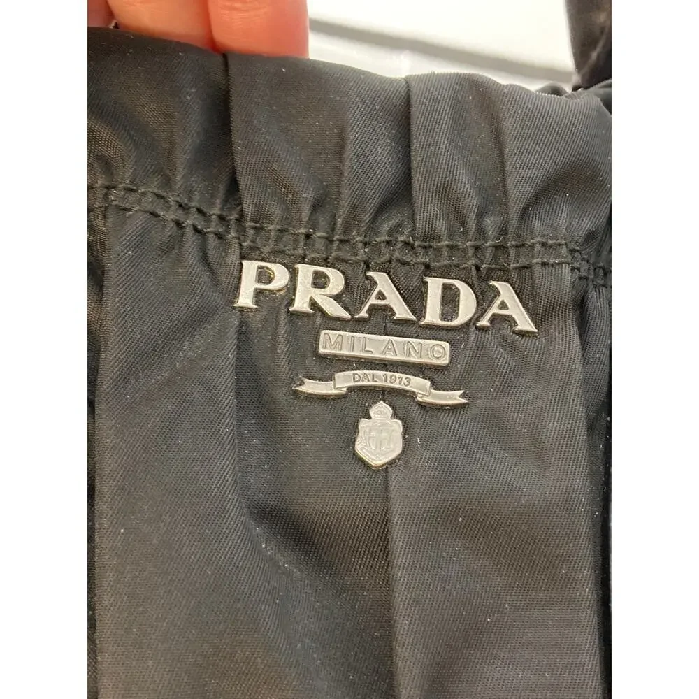 PRADA LARGE BLACK NYLON HANDBAG WITH BRAIDED LEATHER HANDLES - Picture 7 of 16